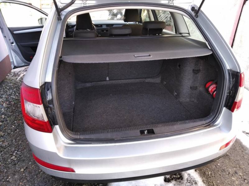 ox_skoda-octavia-salon-polska-188tyskm