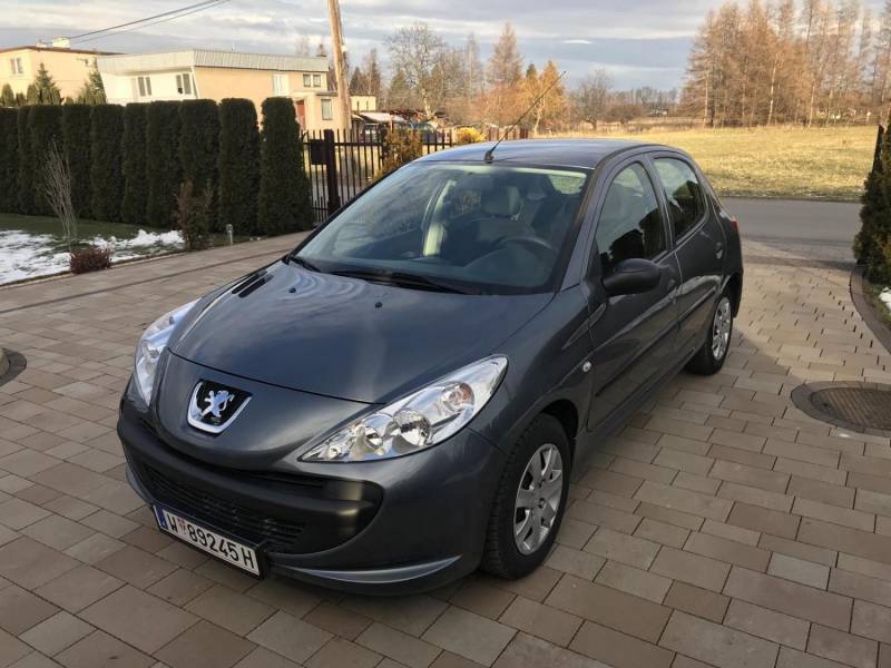 ox_peugeot-206-plus-rok-2010-11benzyna-klima-134tys-km