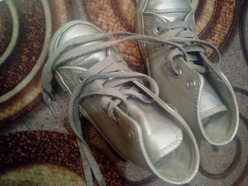 ox_sprzedam-trampki-converse