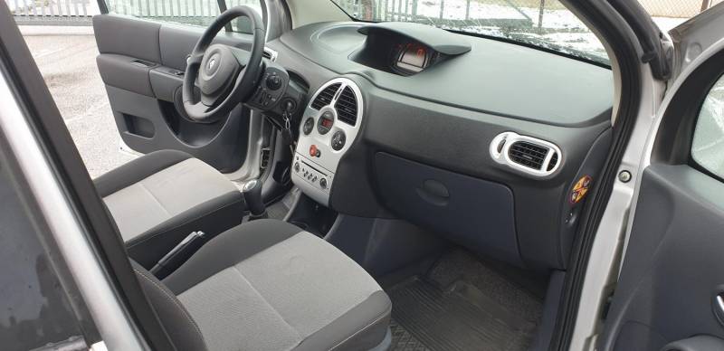 ox_renault-modus-12-16v-klimatyzacja-89-000km-2007r