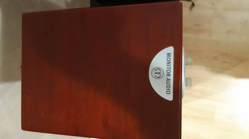 ox_sprzedam-kolumny-monitor-audio-silver-rs1
