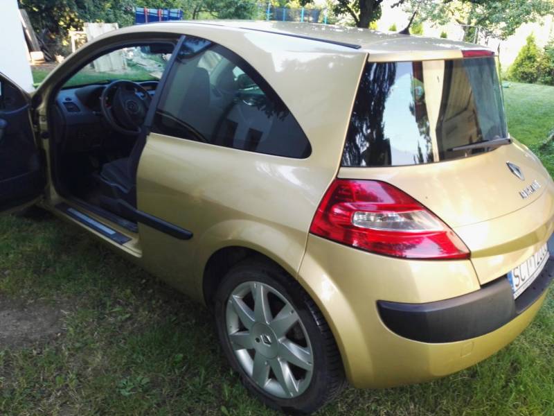 ox_renault-megane-2006