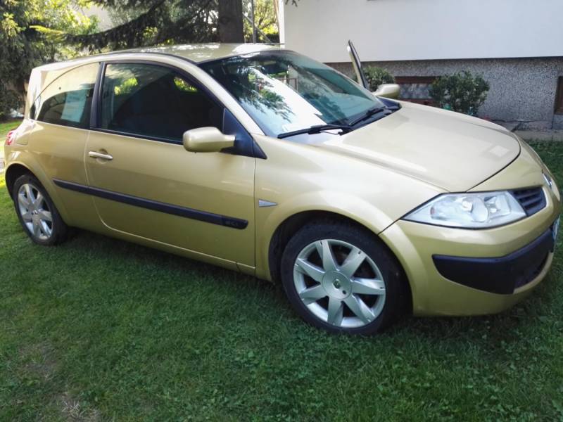 ox_renault-megane-2006