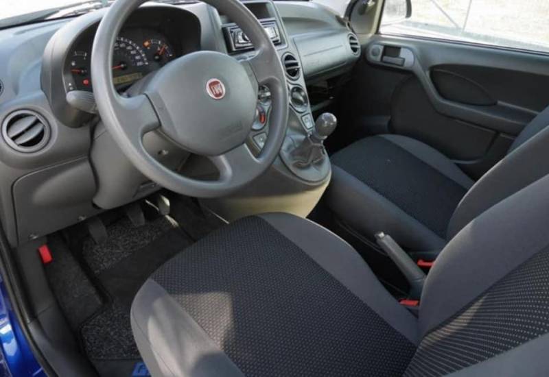 ox_sprzedam-fiat-panda-ii-2008r-11