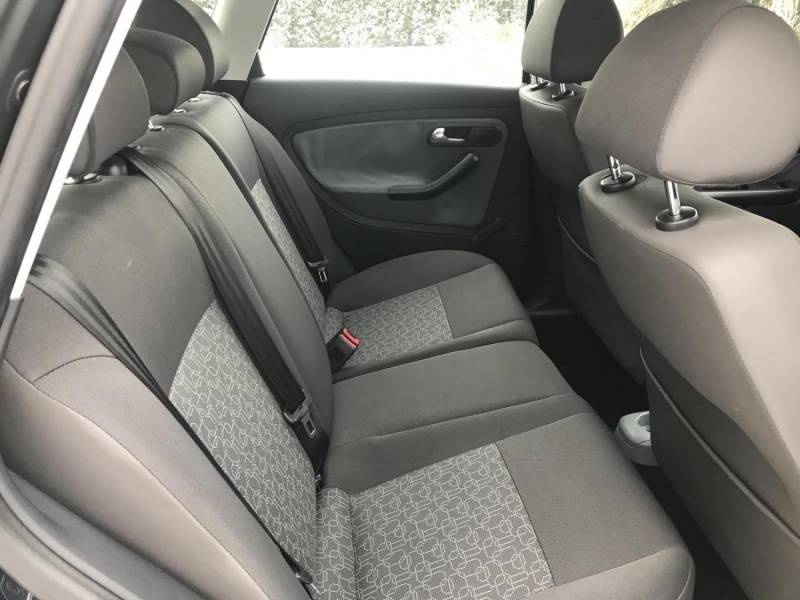 ox_seat-ibiza-12-benzyna-2007rok-klimatyzacja-tempomat-opony-lato-zima