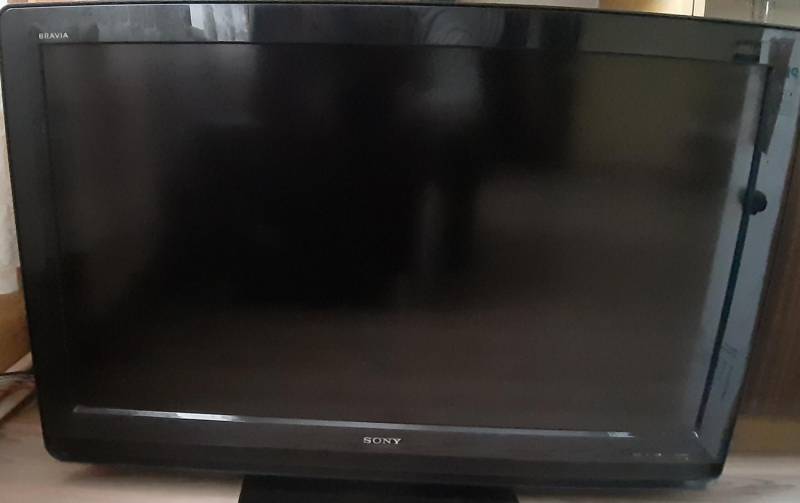 ox_sprzedam-telewizor-sony-bravia-40-model-kdl-40s4000-full-hd