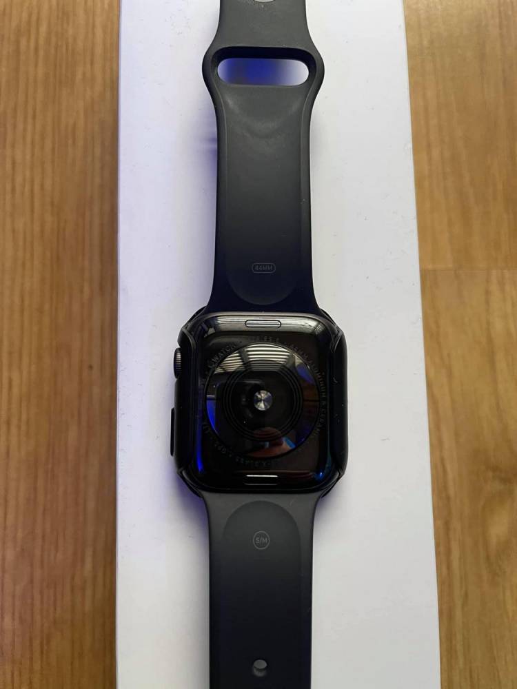 ox_apple-watch-series-5-44mm-lte-e-sim-gps