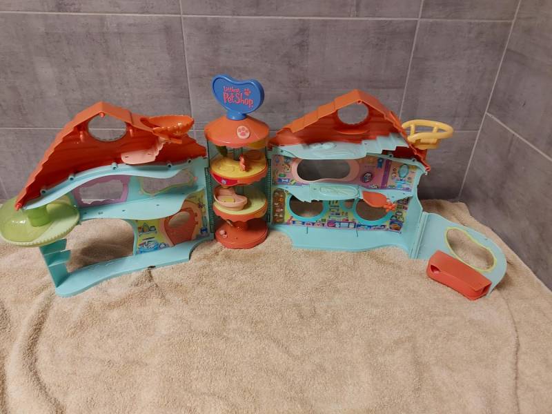 ox_domek-dla-petshop