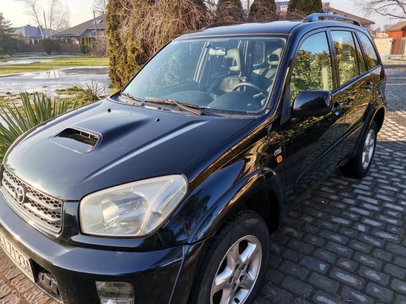 ox_sprzedam-toyota-rav4