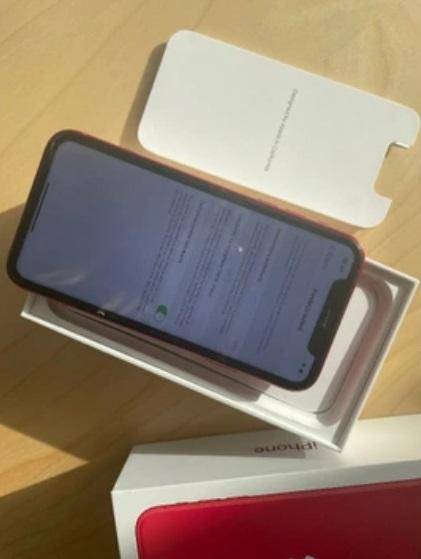 ox_iphone-11-256gb-red-jak-nowy-zestaw