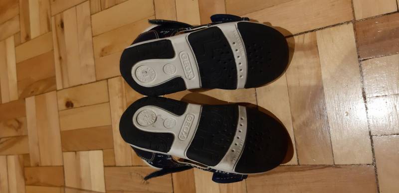 ox_sprzedam-buty-dzieciece-geox-respira-rozm-2-x-23-i-25