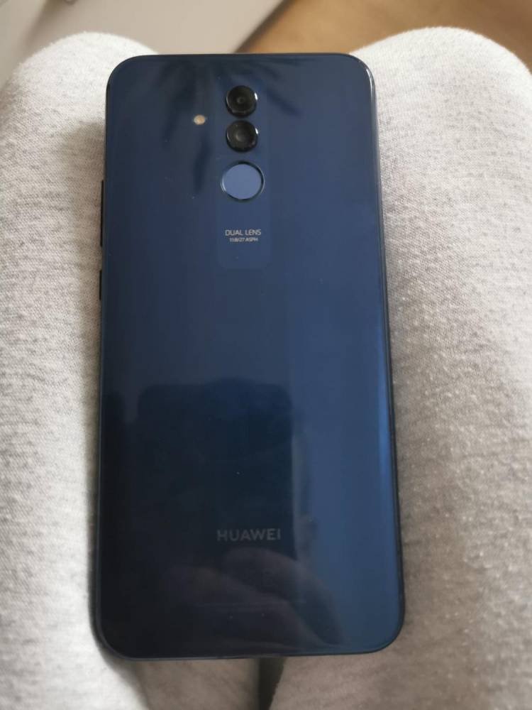 ox_huawei-mate-20-lite-63-cale-20-mpix-jak-nowy