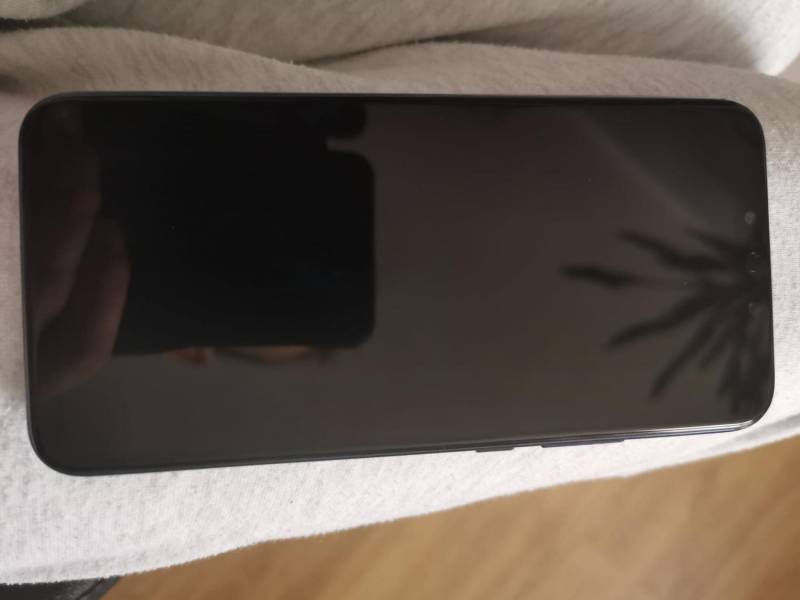 ox_huawei-mate-20-lite-63-cale-20-mpix-jak-nowy