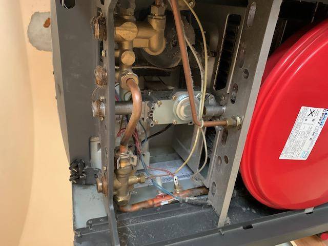 ox_piec-jednofunkcyjny-baxi-eco-1240-i-uzywany-sprawny