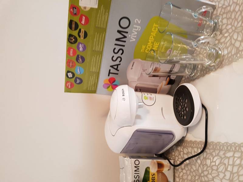 ox_tassimo-vivy-2-ekspres-na-kapsulki-plus-3-szklanki