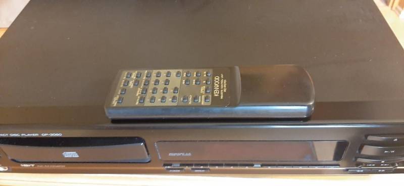 ox_odtwarzacz-cd-kenwood-dp-3060