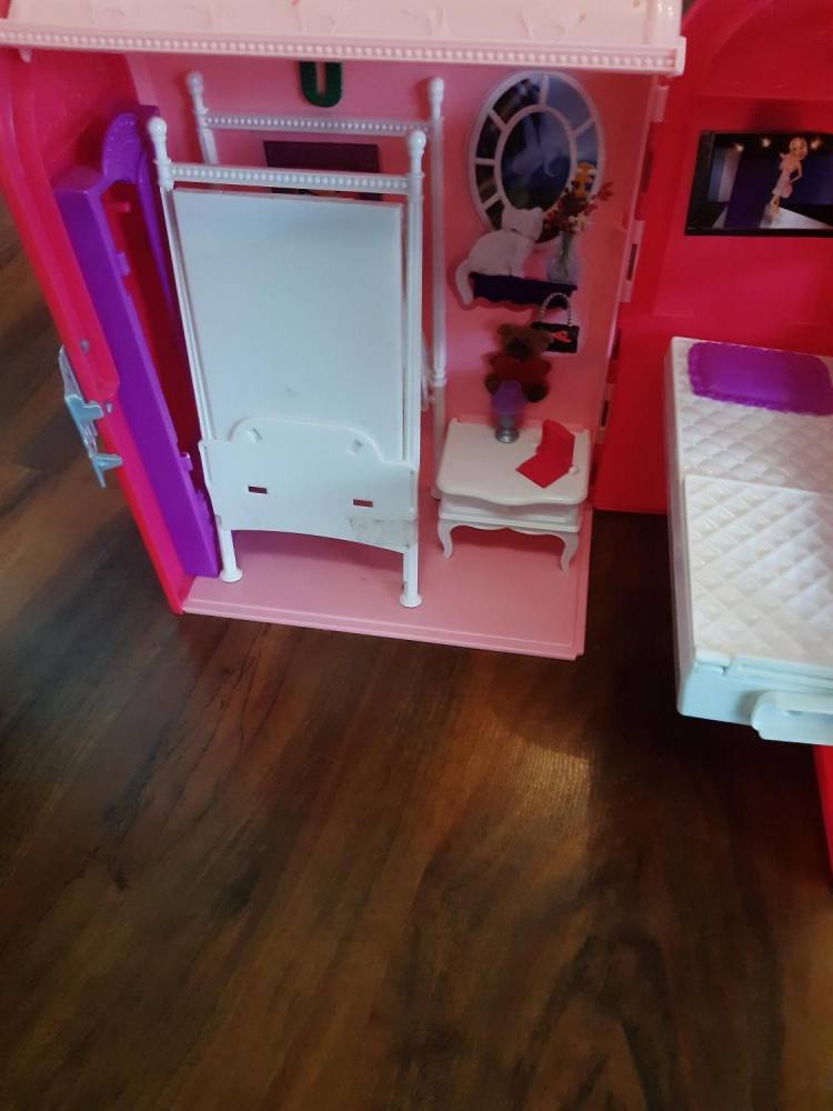 ox_domek-barbie-skladany