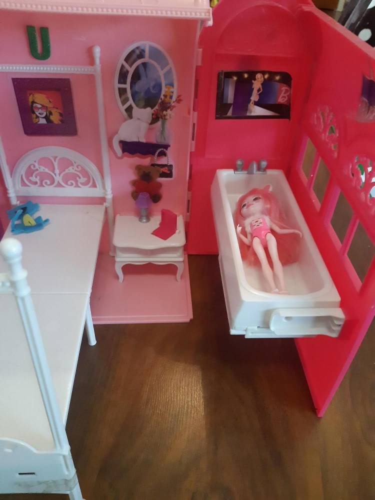 ox_domek-barbie-skladany