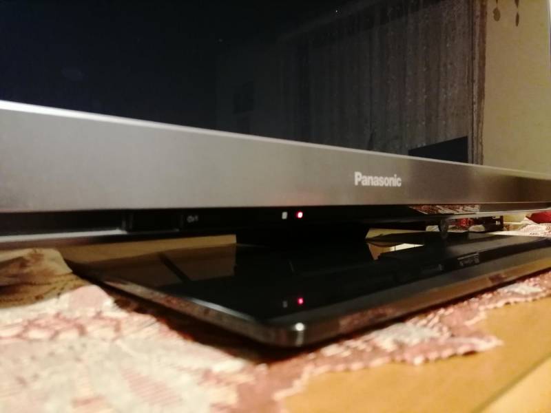 ox_telewizor-panasonic-42-cale