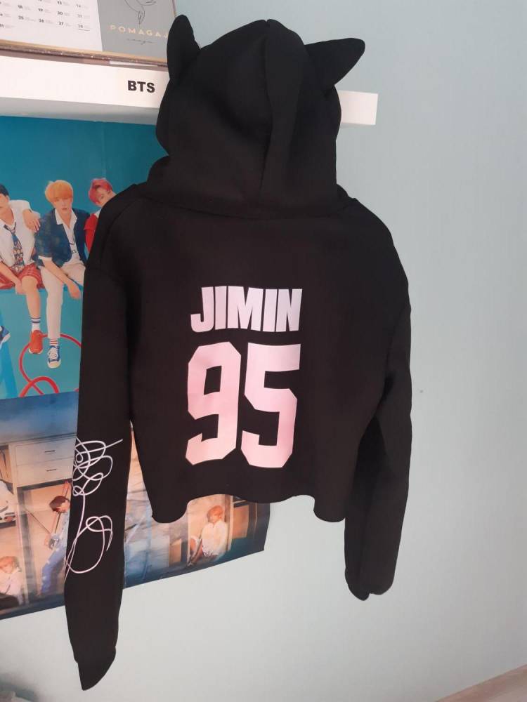 ox_bluza-bts-jak-nowa-m