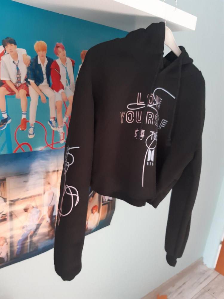 ox_bluza-bts-jak-nowa-m