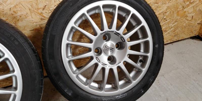 ox_felgi-aluminiowe-oz-racing-15-z-oponami