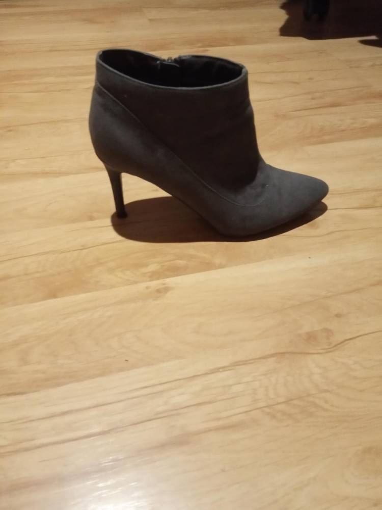 ox_buty-z-londynu-z-metka