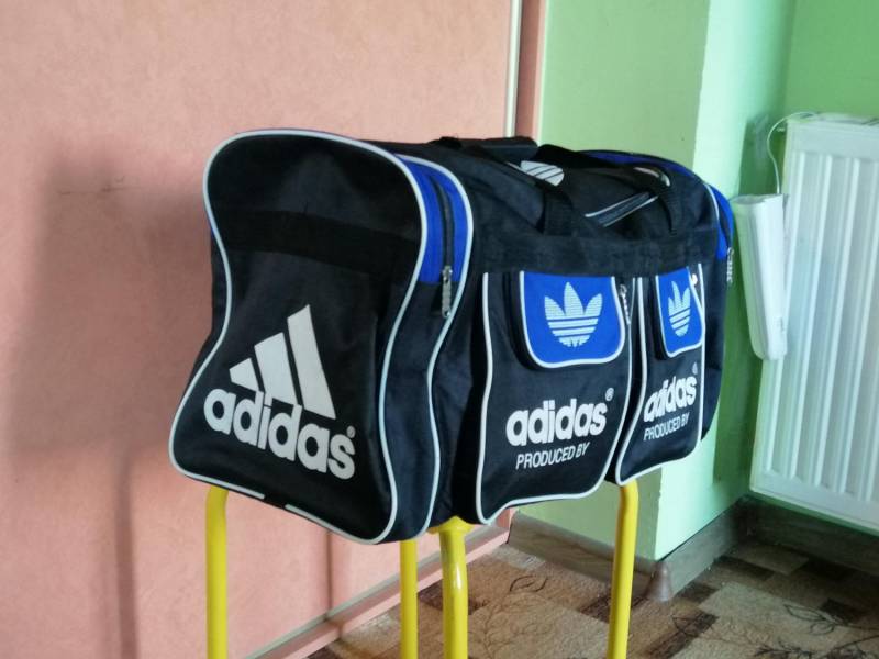 ox_torba-sportowo-podrozna-adidas