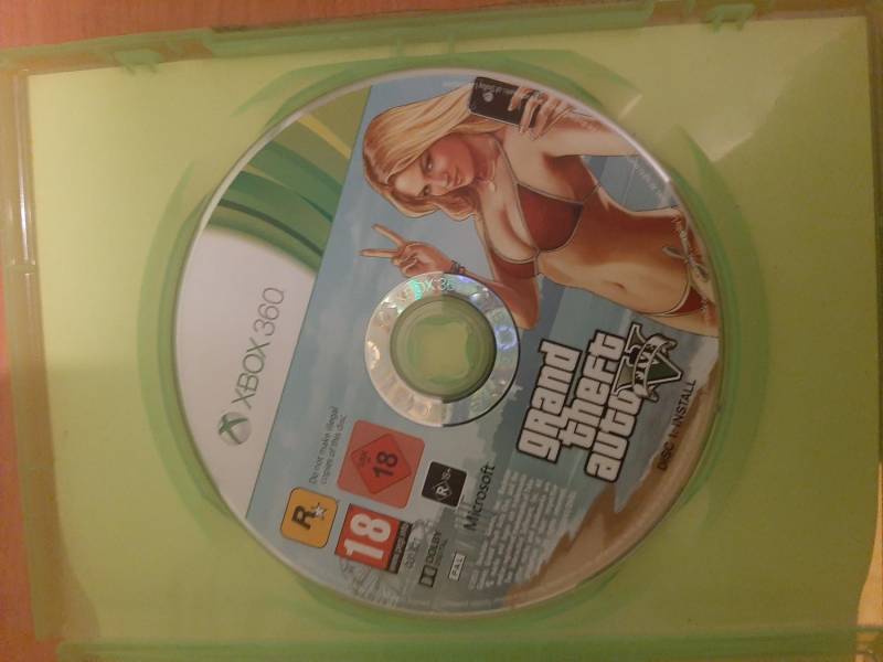 ox_grand-theft-auto-5-xbox-360