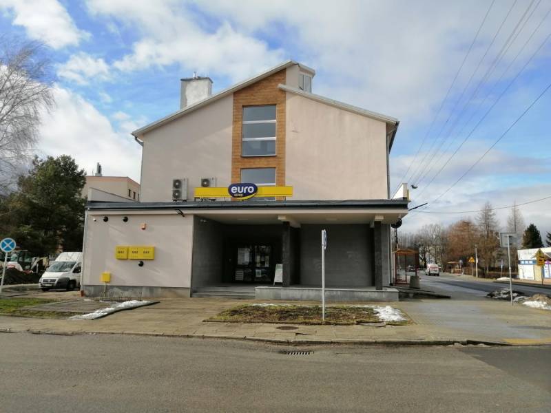 ox_lokal-43-m2-w-centrum-ustronia