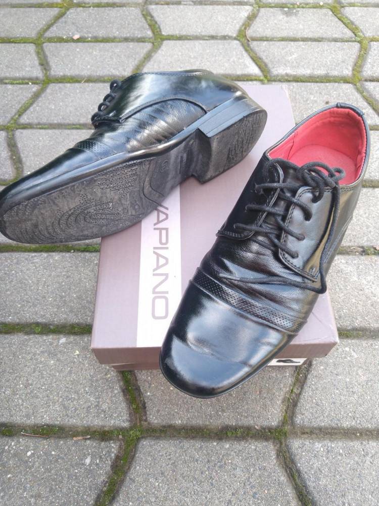 ox_sprzedam-buty-chlopiece-komunia-r-34-lub-37