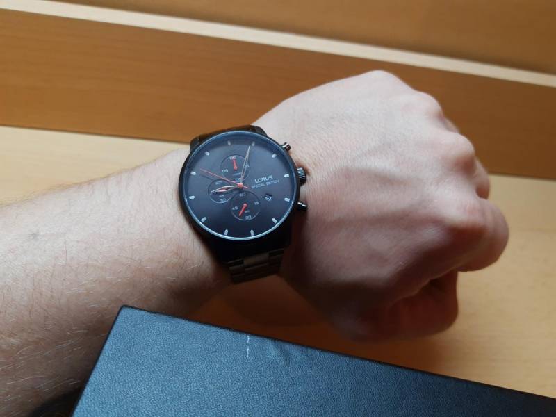 ox_zegarek-lorus-rm329fx9-special-edition