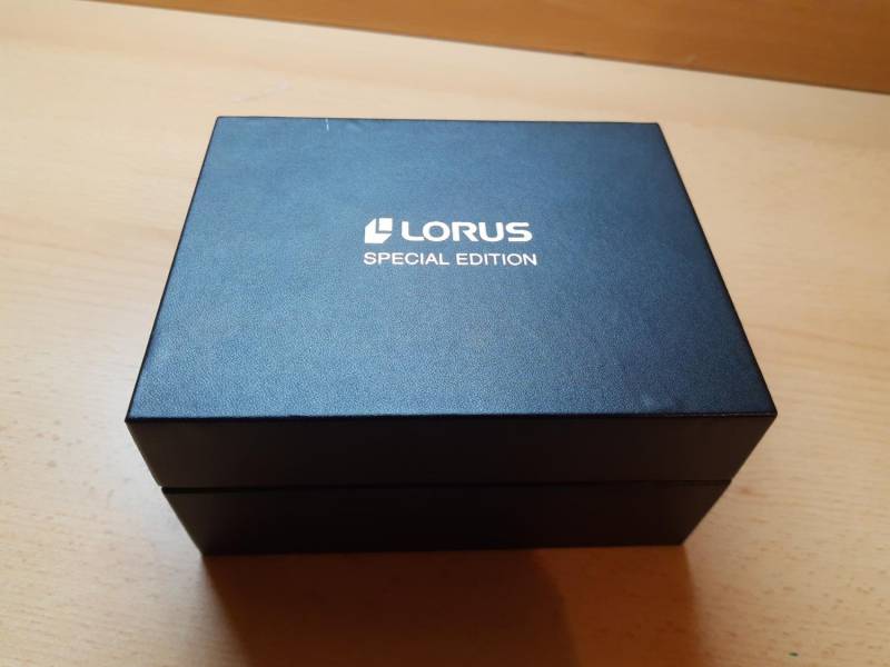 ox_zegarek-lorus-rm329fx9-special-edition