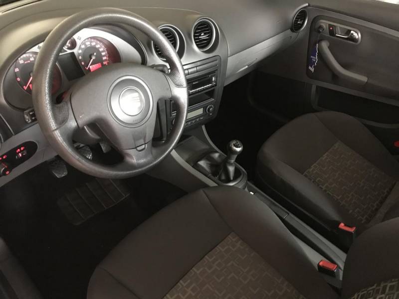 ox_seat-ibiza-14-benzyna-klimatronik-tempomat-2008-rok