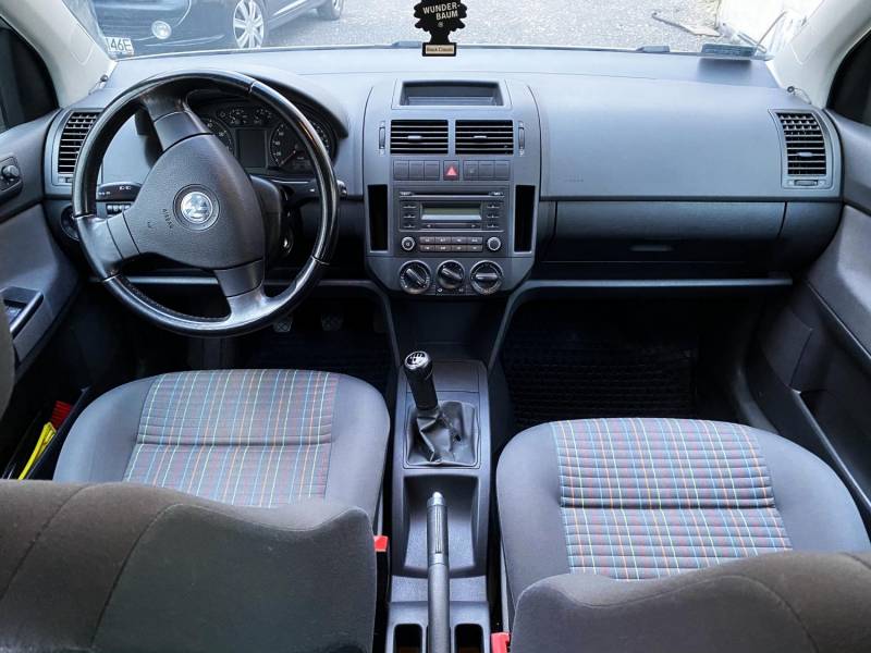 ox_volkswagen-polo-lift-2008r-klimatyazcja-14-80km-benzyna-maly-przebieg