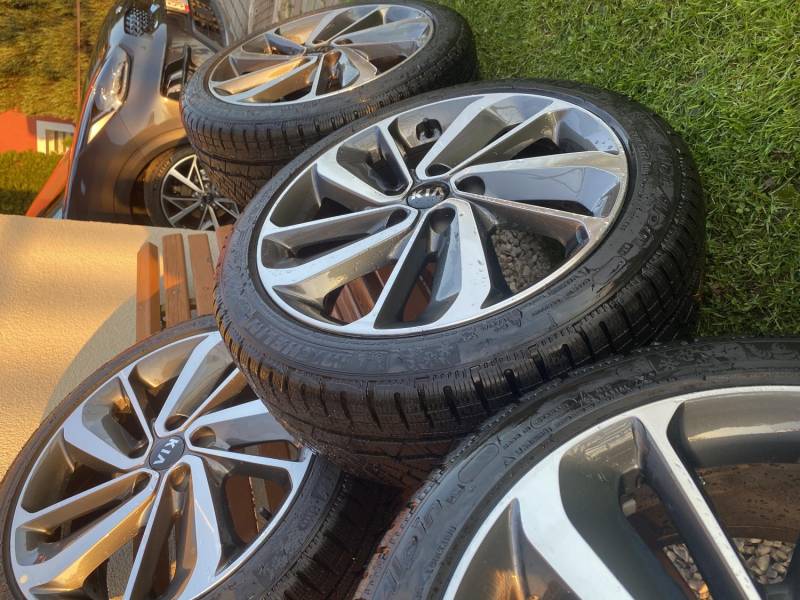 ox_zima-kola-felgi-opony-kia-5x1143-2254518-8mm-michelin-pa4-nowe-2020