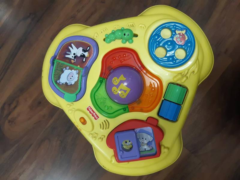 ox_fisher-price-stoliczek-edukacyjny