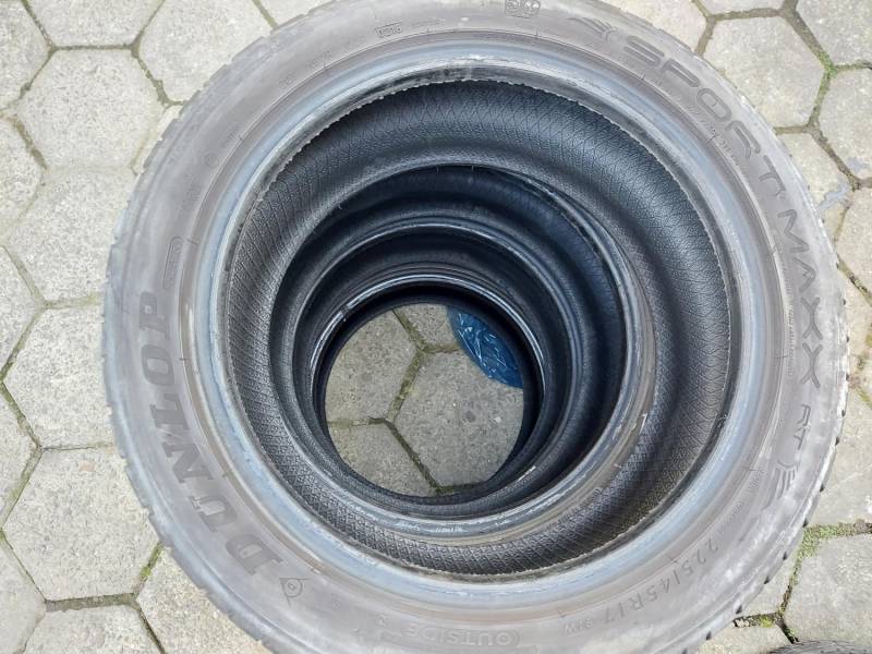 ox_opony-letnie-22545-r17-dunlop-4szt