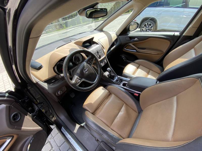 ox_opel-zafira-20-cdti-165-km-7-miejsc-fv-wisla