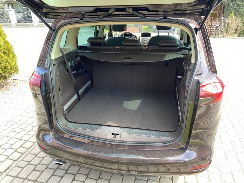 ox_opel-zafira-20-cdti-165-km-7-miejsc-fv-wisla