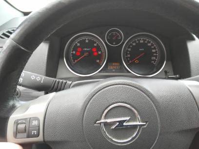 ox_sprzedam-opel-astra-iii-kombi-17-cdti