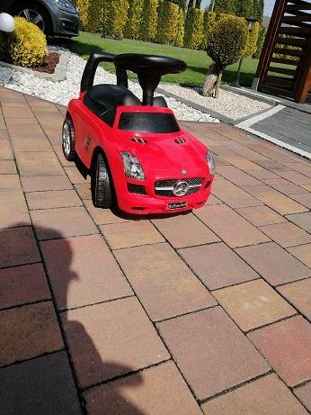 ox_sprzedam-samochod-jezdzik-mercedes-amg