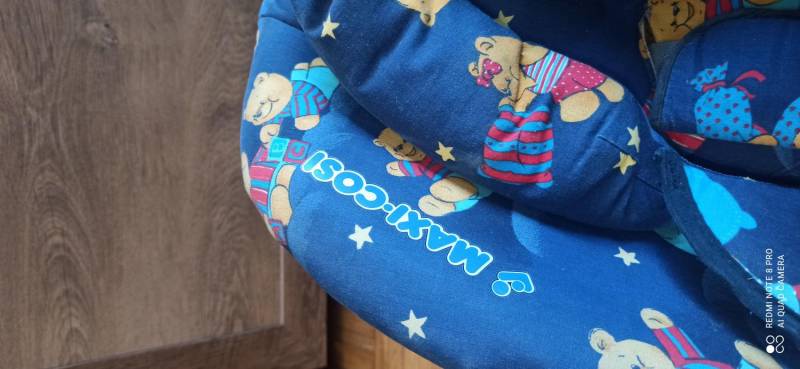 ox_nosidelkiem-maxi-cosi