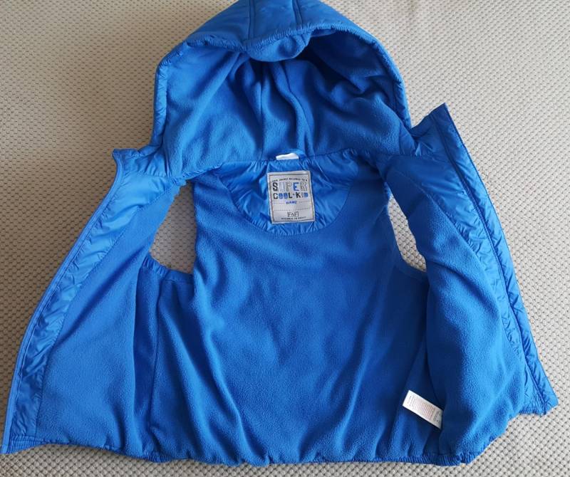 ox_bezrekawnik-kurteczka-rozm110-116-cm-5-6-lat