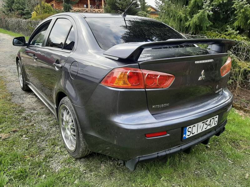 ox_mitsubishi-lancer