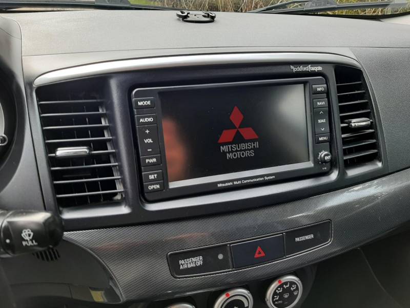 ox_mitsubishi-lancer
