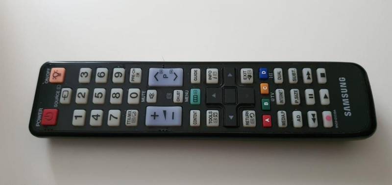 ox_telewizor-samsung-40