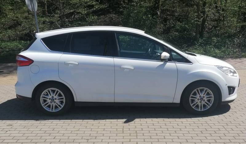 ox_ford-c-max-rok-2015