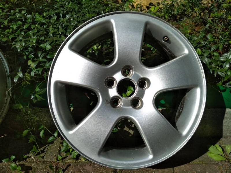 ox_oryginalne-felgi-aluminiowe-16-audi