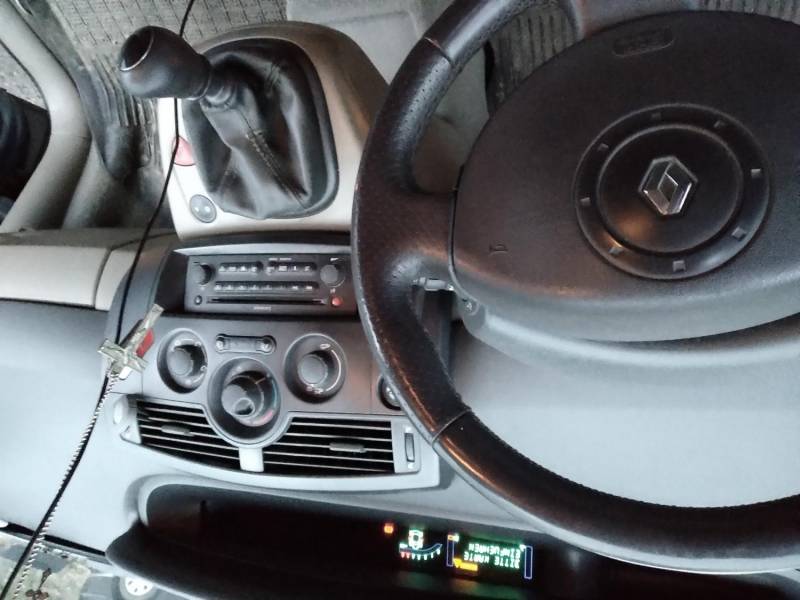 ox_sprzedam-renault-scenic
